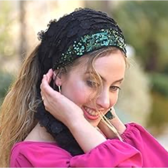 Lovely Black & Green Lace Handmade Mitpachat Head Covering-Scarf-Tichel Headband - Picture 5 of 10